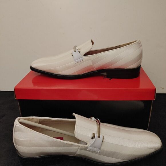 MEN\'S EXPRESSIONS STRIPED TUXEDO SLIP ON FORMAL WEAR SHOE. main image 4